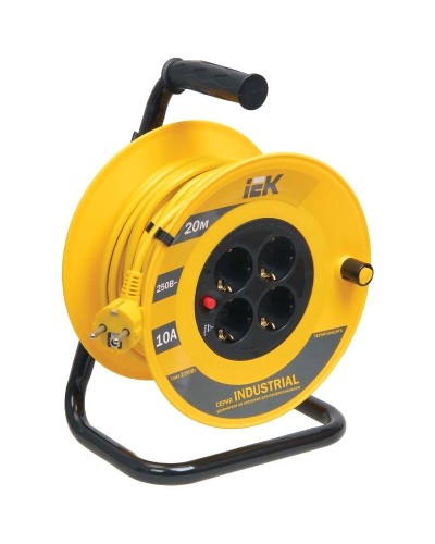 УК20 4 места, 20м (WKP15-16-04-20). Удлинитель на катушке Industrial. IEK в Копейске