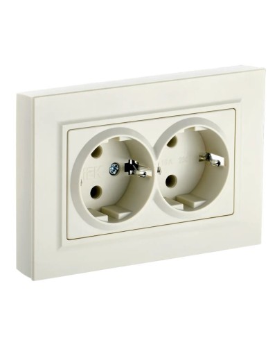 Розетка 2-местная с з/к РС12-3-БрКр бежевый BRITE (BR-R21-16-K10-F). Розетка с заземлением без защитных шторок в сборе. IEK в Копейске