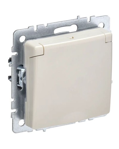 Розетка с з/к РСбш10-3-БрКр бежевый BRITE (BR-R16-16-K10). Розетка с заземлением с защитными шторками и крышкой. IEK в Копейске