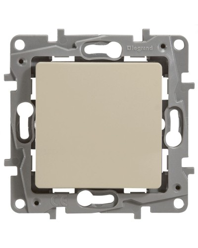Переключатель 10AX-250В ETIKA, слоновая кость (672305). Выключатель. LegranD в Копейске